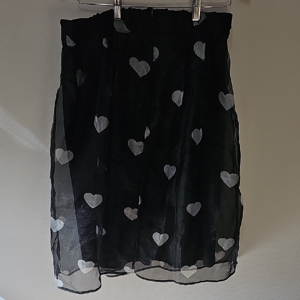 Elegant Black Heart A-Line Skirt